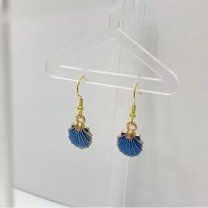 Blue Seashell Earrings 💙